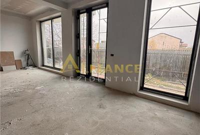 Vila cu 5 camere - 4 bai | 180 MPU - Teren 190 MP - 5