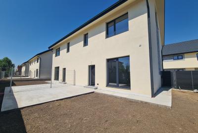 Casă nouă 4, camere în Odăi- Otopeni – 125 mp utili, curte 250 mp, zona buna. - 13