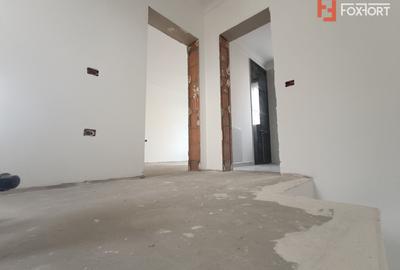Casă cu 3 camere în Giroc
