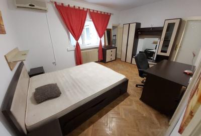 Garsonieră semidecomandată, mobilată în Romană