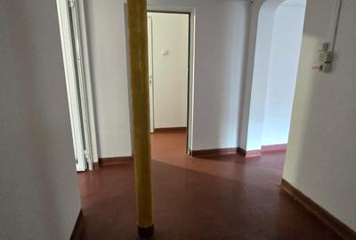 Vânzare apartament 3 camere , parter, micro 5 Târgoviște - 4
