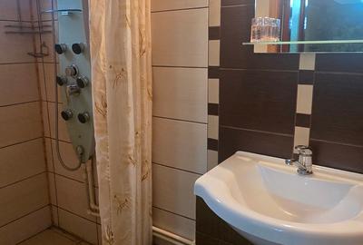 Casa p+2 cu spațiu comericial - 14
