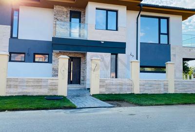 Casă individuală cu 5 camere în Corbeanca