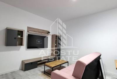 Apartament cu 2 camere semidecomandat, mobilat în Giroc