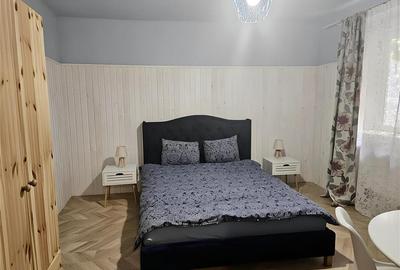 Apartament cu 2 Dormitoare Ultracentral Piata Sfatului - 1