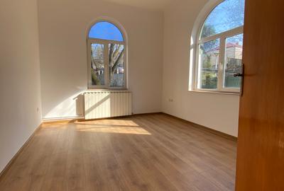 Floreasca Vila D+P+E 8 camere 300 mp - 6