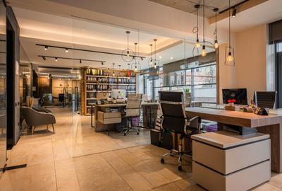 Spatiu Birouri, 179 mp, 2 parcari, mobilat utilat - 8