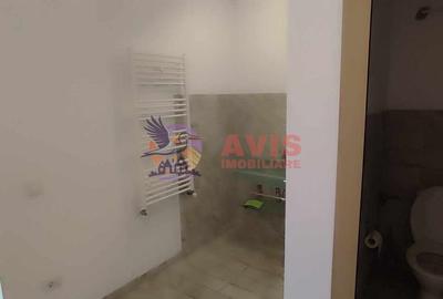 Spatiu comercial de inchiriat in zona Promenada mall - 6
