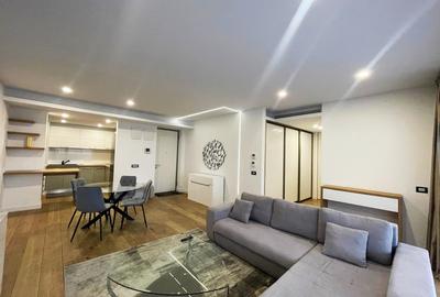 Apartament cu 2 camere decomandat, mobilat în Băneasa
