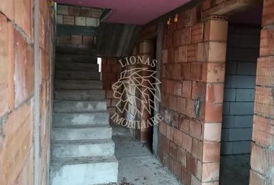 Casa la rosu 212 mp-terasa 25 mp-balcon 11 mp-teren 1034 mp-Teaca - 7