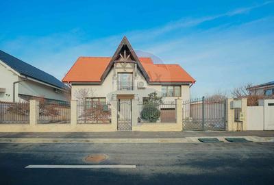 Casă 5 camere cu garaj, 230 mp utili, teren 503 mp, Nufărul, Oradea