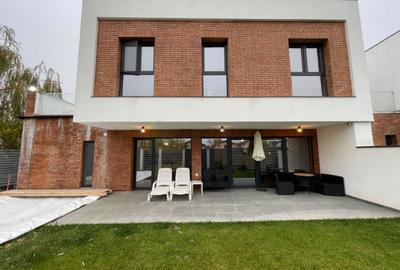 Eleganță și natură: vilă urbană exclusivistă în Tunari - 20