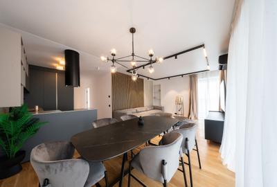 Apartament cu 3 camere semidecomandat în Floreasca