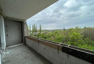 Apartament cu 2 camere decomandat în Mihai Bravu