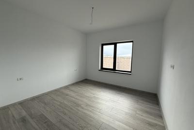 Duplex 3 camere, P+Pod, 85mp utili, 300mp teren, Calea Urseni COMISION 0% - 15