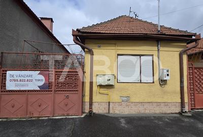 Casa individuala de vanzare cu teren de 320 mp in Sibiu zona Lupeni - 1