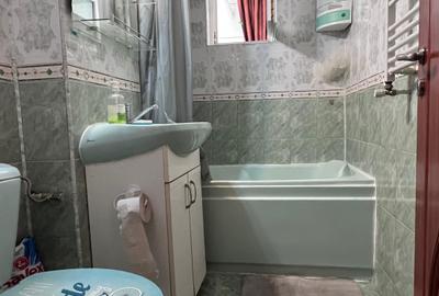 Apartament 3 Camere Decomandat 2/4 - Alexandru Cel Bun - cod 5263 - 10