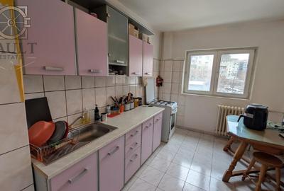 Apartament 4 camere la 6 minute de Metrou Constantin Brancoveanu - 9