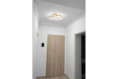 Apartament cu 2 camere si parcare zona Tractorul mall Coresi - 13