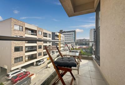 Studio compartimentat în 2 camere | Zona Campus | IComision 0 - 8