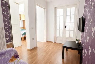 Apartament de 2 camere, 40 mp, centrala, boxa, curte, zona Domenii - 1