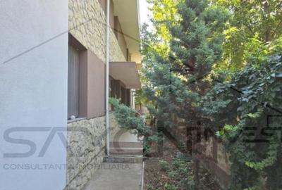 Vila individual, P 1 M-  Bucuresti Noi,  constructie modernă, 9 camere - 5