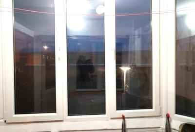 Garsoniera 27mp etaj 1 zona Bulevard mobilata utilata 39.000eur - 4