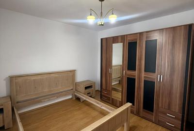 Casă cu 4 camere în Bună Ziua