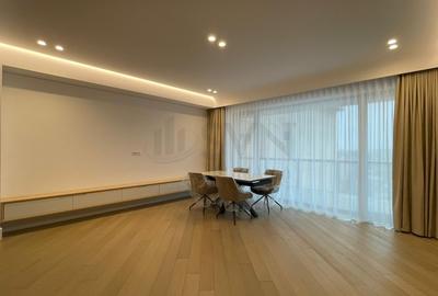 Apartament cu 3 camere semidecomandat, mobilat în Iancu Nicolae