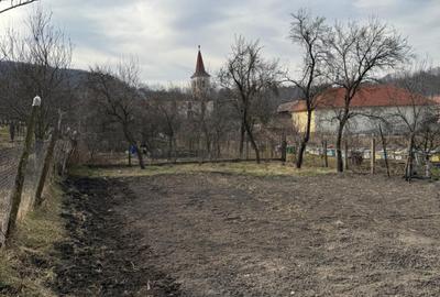 Casă cu potențial și teren generos – Vesud, la doar 30 minute de Sibiu - 2
