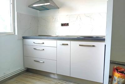 Garsoniera 20mp zona Spital Judetean mobilata Pret 19.300eur - 7