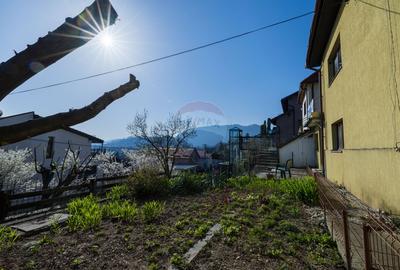 Casă cu vedere panoramică Brașov | Două unități independente | P+E | - 16