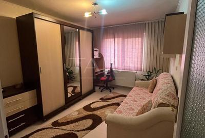 Vanzare casă cu 6 camere,  zona Someseni, central. Ideal familie. - 5