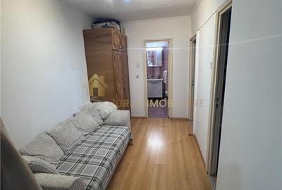 APARTAMENT 3 CAMERE 66 MP ZONA ION MESTER - 2
