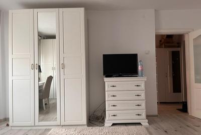 13 Septembrie Panduri, bloc mixt 1992, metrou Academia Militara - 5