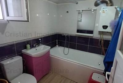 CASA NOUA 2 corpuri  Teren 300 mp, zona Chercea - 14