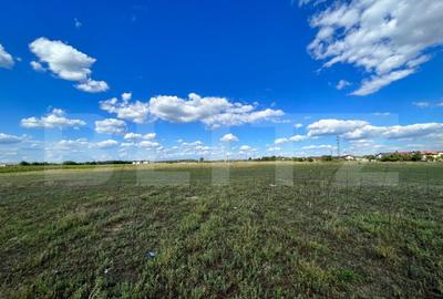 Teren extravilan, 2.800 mp, doua fronturi, Izvorul Rece - 1