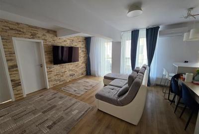 Apartament cu 3 camere decomandat, mobilat în Exterior Sud