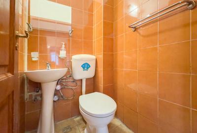 Apartament de vânzare cu 4 camere in Tomis Nord, Vedere parc, etaj 1 - 16