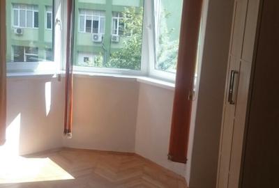 Piata Romana - 3 minute Metrou - Apartament 2 camere 60 mp - CENTRALA TERMICA - 9