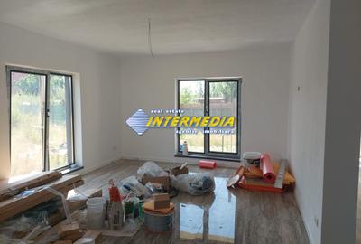 Casa Noua de vanzare Zona Cetate - 12