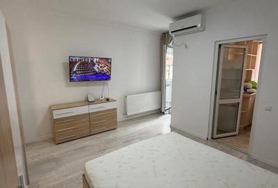 Vanzare Garsoniera Decomandata / Militari Residence / Strada Tineretului - 1