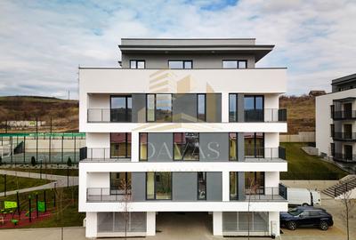 Apartament cu 3 camere semidecomandat în Baciu