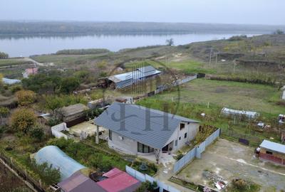 Casa/Vila de vanzare Harsova, Constanta, langa canalul Dunare-Marea Neagra - 1