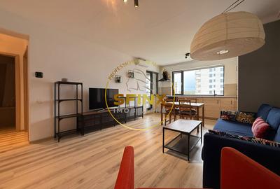 Apartament cu 2 camere semidecomandat, mobilat în Băneasa