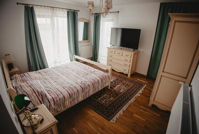 Casă individuală de vânzare | 4 camere | 3 băi | Teren 565 mp - 13