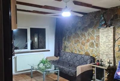 Apartament 3 Camere - Tomis Nord - Partial Mobilat - Centrala Pe Gaze