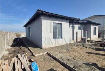 Duplex pe parter - 2 dormitoare - 2 bai - posibilitate alegere finisaje - zona e - 1