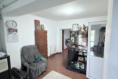 Casa renovata in oras str.Cismelei - 15