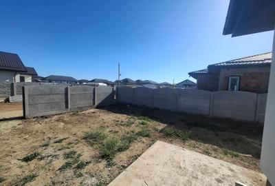 Casă individuală cu 3 camere, la cheie, într-o zonă liniștită - 5